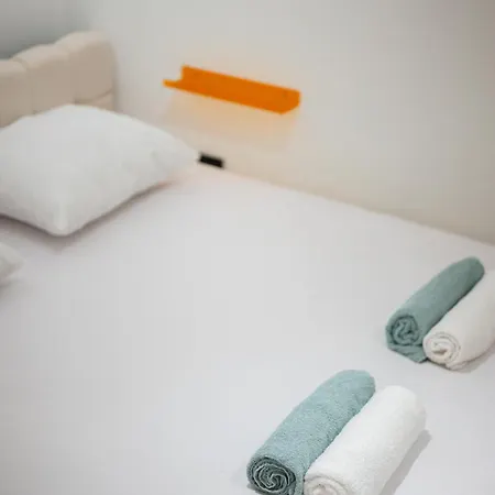 Beautiful Loft In With Terrace - Ac Nice