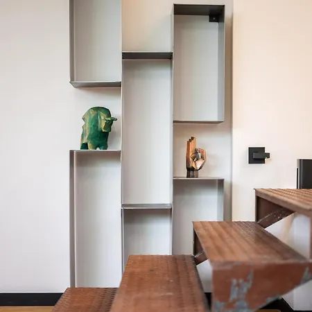 Lägenhet Beautiful Loft In With Terrace - Ac Nice