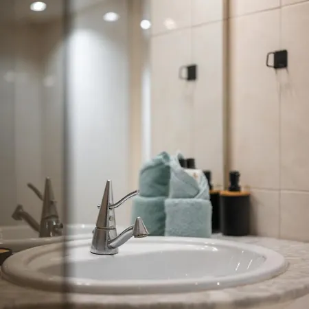 شقة Beautiful Loft In With Terrace - Ac *